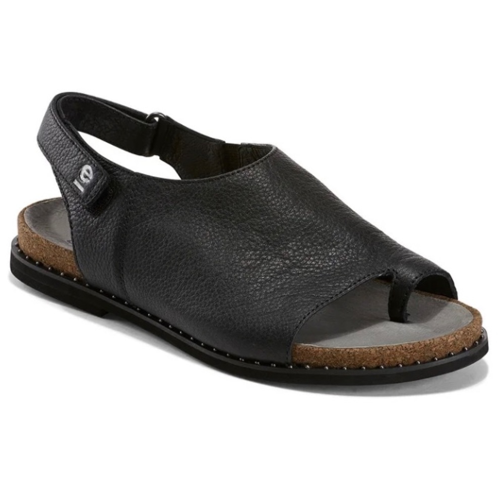 Earth Grove Gala sandals women’s 9 NIB